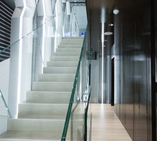 Glass Staircase Manufacturer